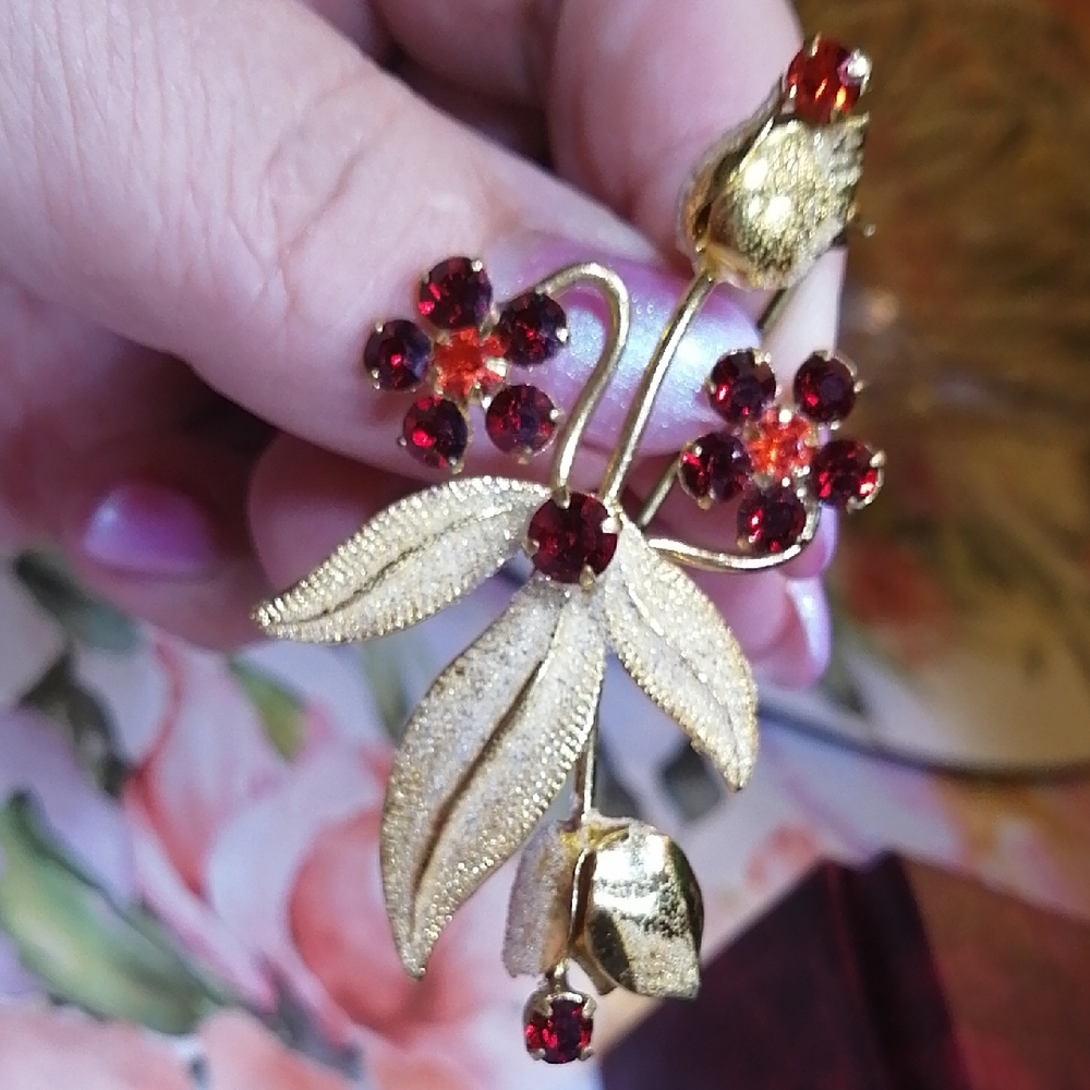 Made In Austria Gold Tone Flower Brooch Garnet And Orange Colours Crystals